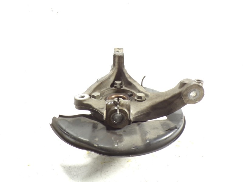 Recambio de mangueta delantera derecha para opel insignia berlina 2.0 16v cdti referencia OEM IAM 13219081  