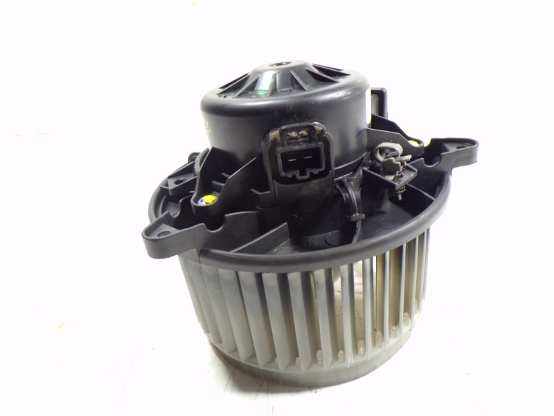 Recambio de motor calefaccion para opel insignia berlina 2.0 16v cdti referencia OEM IAM 13263279 A112480733 