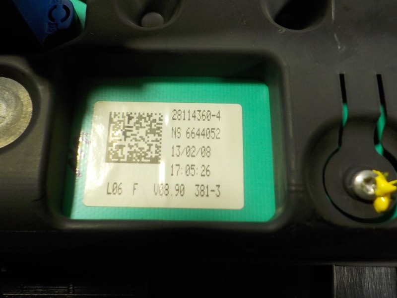 Recambio de cuadro instrumentos para citroën c4 berlina 1.4 16v referencia OEM IAM  P96631954ZD 