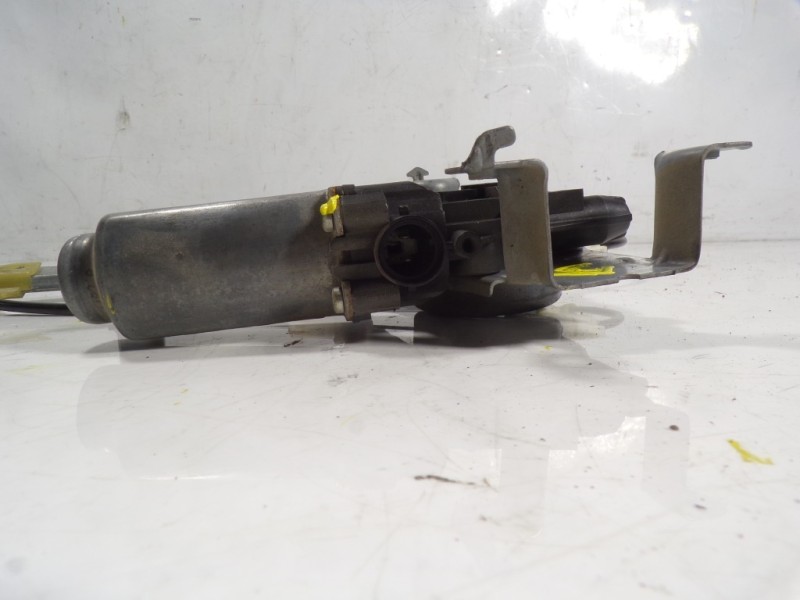 Recambio de elevalunas trasero derecho para nissan qashqai (j10) visia referencia OEM IAM 82700JD400 402190A 402190A