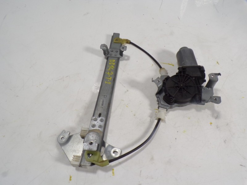 Recambio de elevalunas trasero izquierdo para nissan qashqai (j10) visia referencia OEM IAM 82701JD400 402191A 402191A