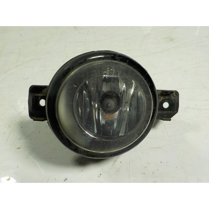 Recambio de faro antiniebla izquierdo para nissan qashqai (j10) visia referencia OEM IAM 261558992A  