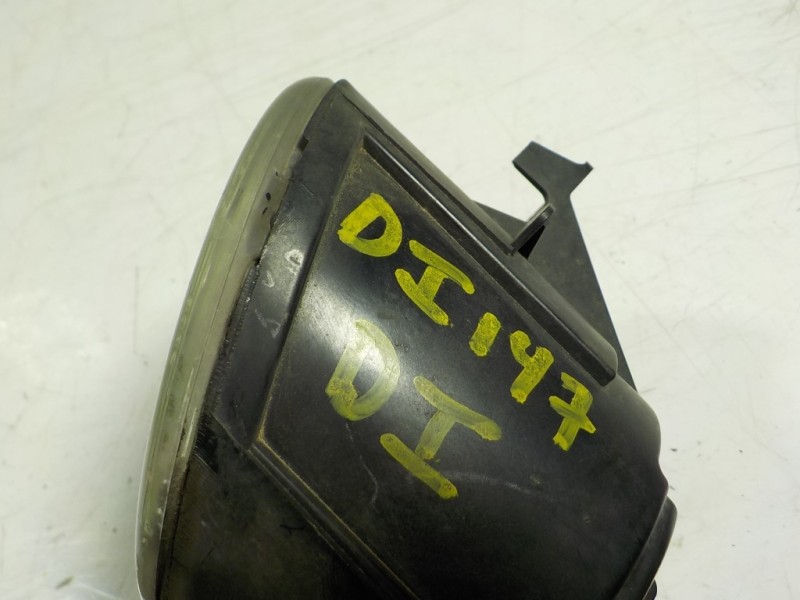 Recambio de faro antiniebla izquierdo para nissan qashqai (j10) visia referencia OEM IAM 261558992A  