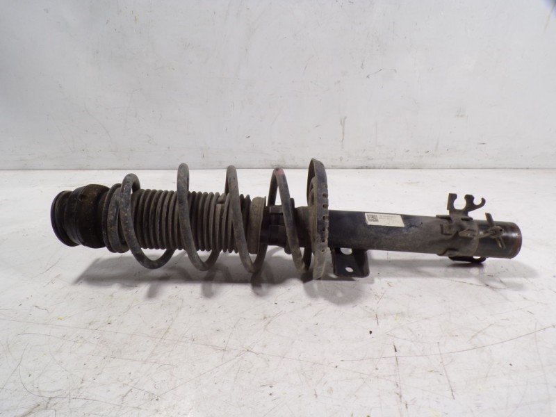 Recambio de amortiguador delantero derecho para seat ibiza (6p1) 1.2 tsi referencia OEM IAM 6R0413031C 6R0413031C 