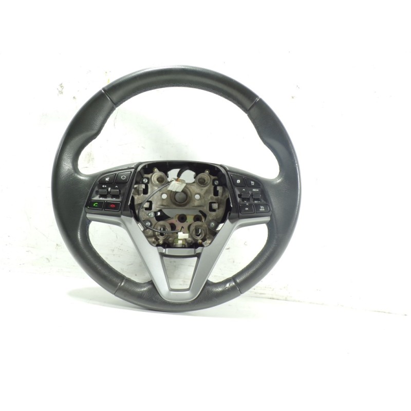 Recambio de volante para hyundai tucson essence bluedrive 2wd referencia OEM IAM 56100D7610TRB  