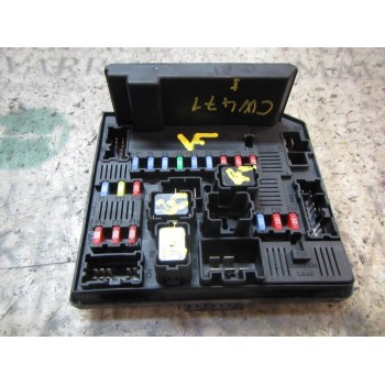 CAJA RELES / FUSIBLES 284B7JD00B 284B7JD00B 