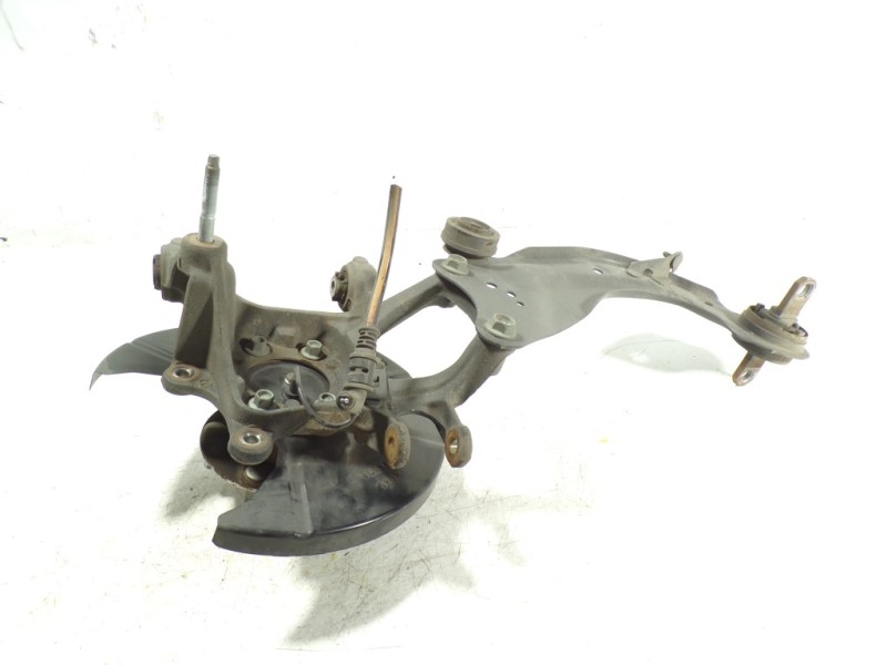 Recambio de mangueta trasera derecha para mazda 3 lim. () 2.2 turbodiesel cat referencia OEM IAM B45A2611X  