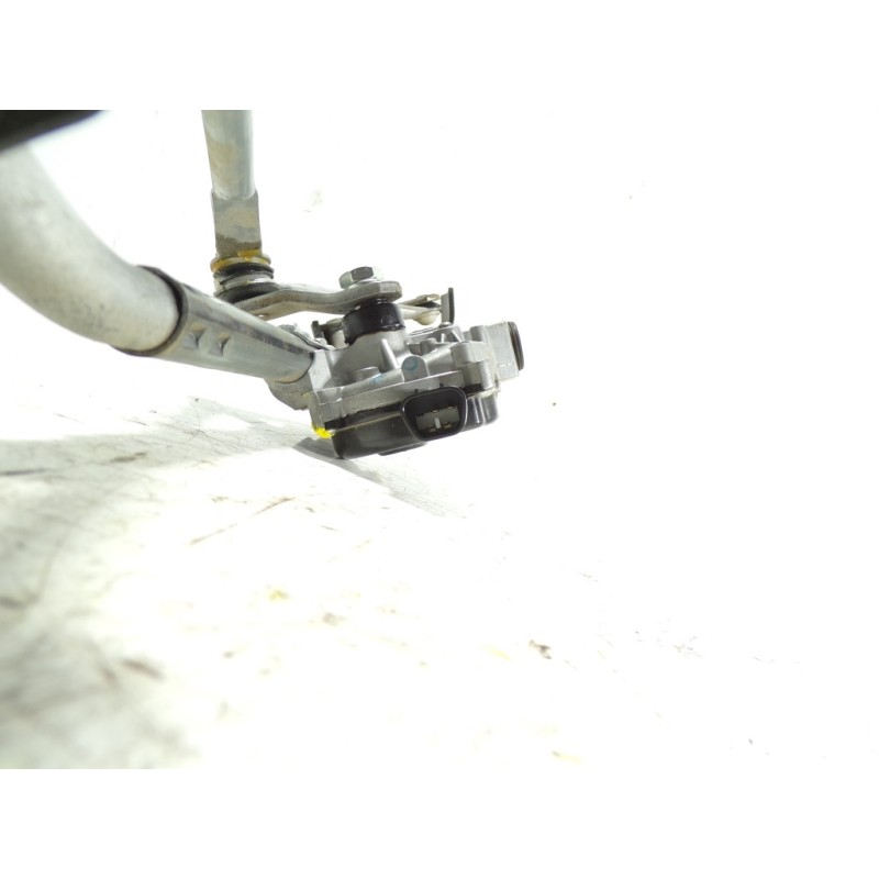 Recambio de motor limpia delantero para mazda 3 lim. () 2.2 turbodiesel cat referencia OEM IAM BHS267360A 7616C052 