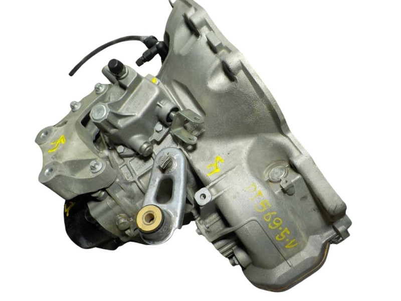 Recambio de caja cambios para opel corsa e 1.4 referencia OEM IAM 24581813 F17 