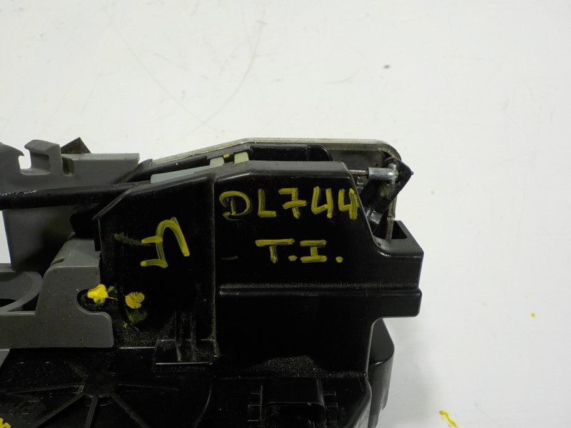 Recambio de cerradura puerta trasera izquierda para kia carens ( ) 1.7 crdi cat referencia OEM IAM 81410A4030 81410A4030 