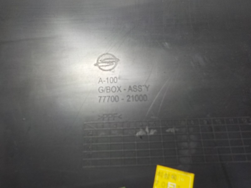 Recambio de guantera para ssangyong rodius 2.7 turbodiesel cat referencia OEM IAM  7770021000 
