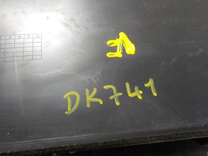 Recambio de guantera para ssangyong rodius 2.7 turbodiesel cat referencia OEM IAM  7770021000 