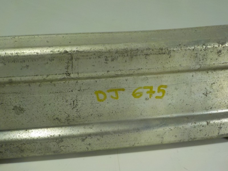 Recambio de refuerzo paragolpes delantero para renault megane ii berlina 5p 1.5 dci diesel referencia OEM IAM   