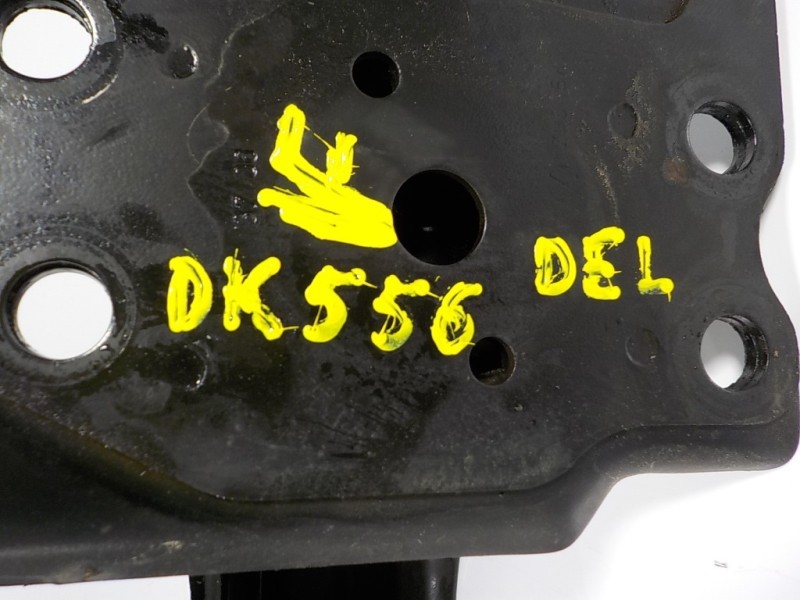 Recambio de refuerzo paragolpes delantero para volkswagen touareg (7l6) 3.0 v6 tdi dpf referencia OEM IAM 7L0807109E  