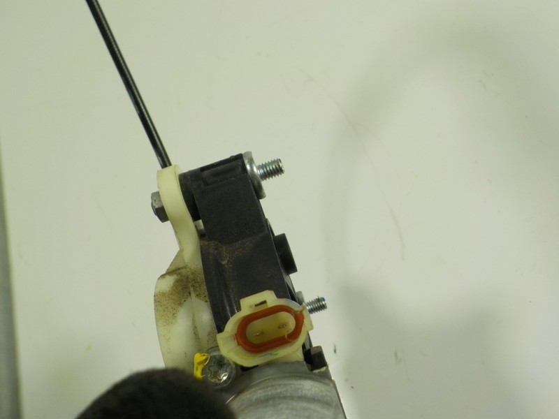 Recambio de elevalunas delantero derecho para hyundai i20 1.2 16v cat referencia OEM IAM 82404C7010 82402C7010 82460C7000