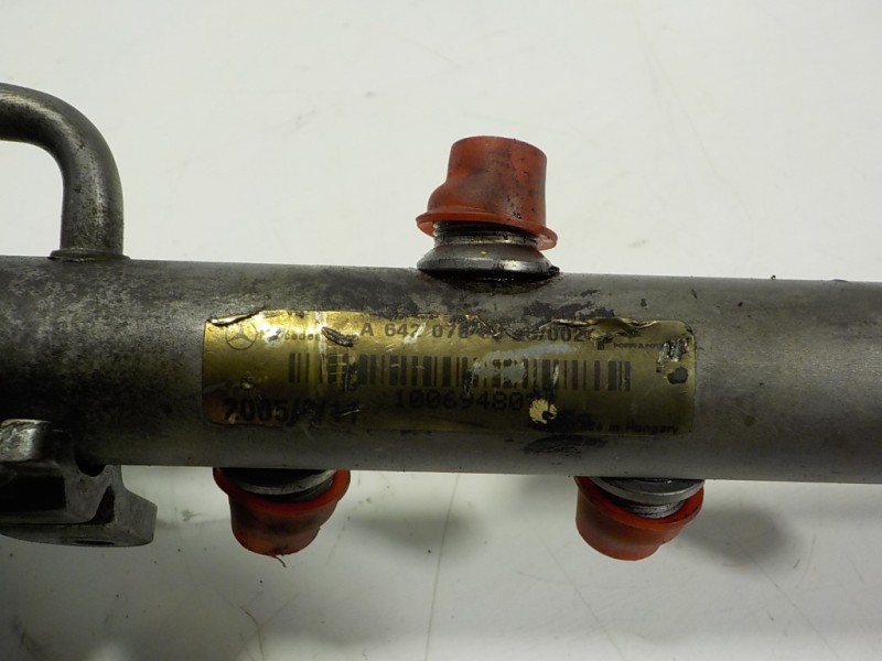 Recambio de rampa inyectora para mercedes-benz clase cls (w219) 3.0 cdi cat referencia OEM IAM A6420700495  