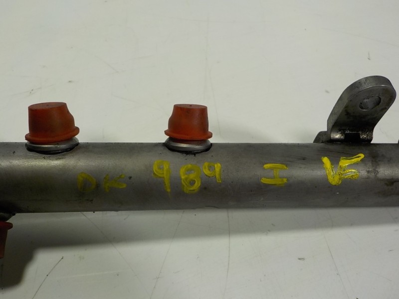 Recambio de rampa inyectora para mercedes-benz clase cls (w219) 3.0 cdi cat referencia OEM IAM A6420700495  