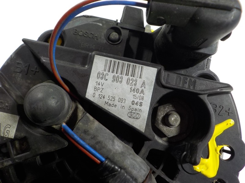 Recambio de alternador para volkswagen golf v berlina (1k1) 1.4 16v tsi referencia OEM IAM  03C903023A 