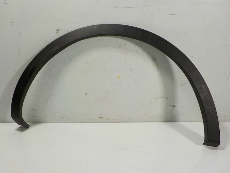 Recambio de aletin trasero derecho para renault kadjar 1.2 tce energy referencia OEM IAM  788743595R 