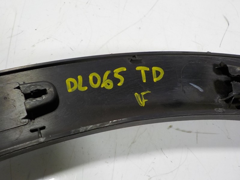 Recambio de aletin trasero derecho para renault kadjar 1.2 tce energy referencia OEM IAM  788743595R 