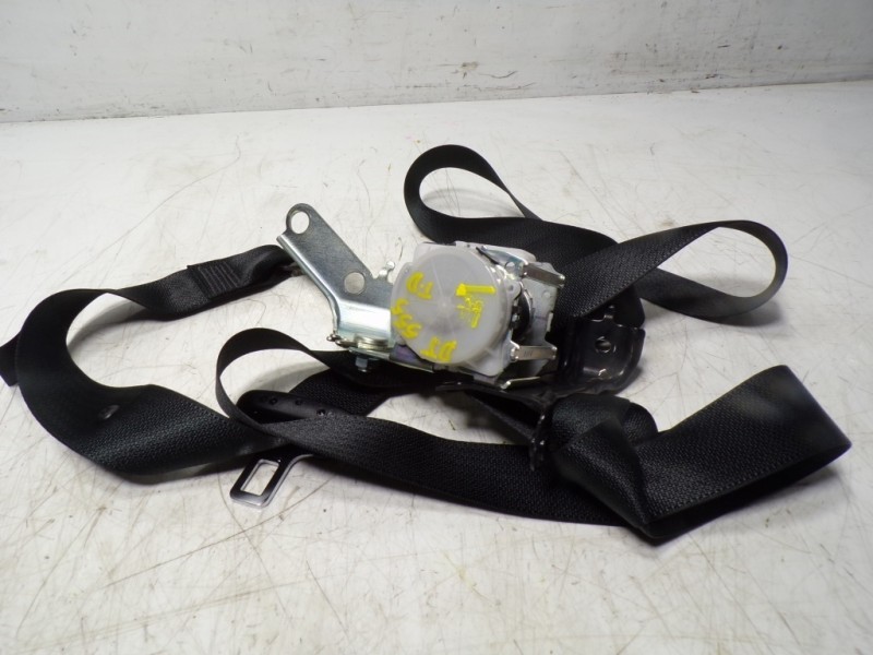 Recambio de cinturon seguridad trasero derecho para lexus nx 300h 2wd referencia OEM IAM 7336078060C1  