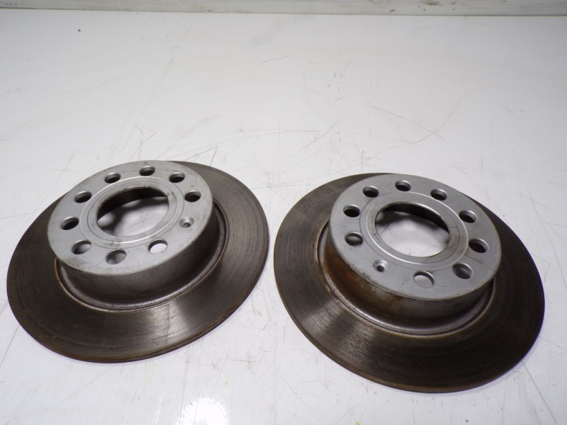 Recambio de disco freno trasero para volkswagen eos (1f7) 2.0 tdi referencia OEM IAM 1K0615601K  