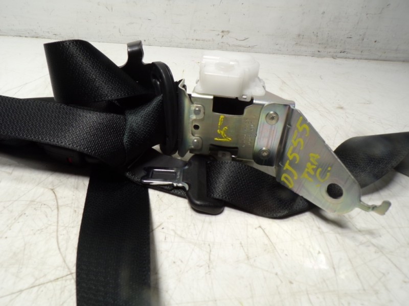 Recambio de cinturon seguridad trasero izquierdo para lexus nx 300h 2wd referencia OEM IAM 7337078060C1  
