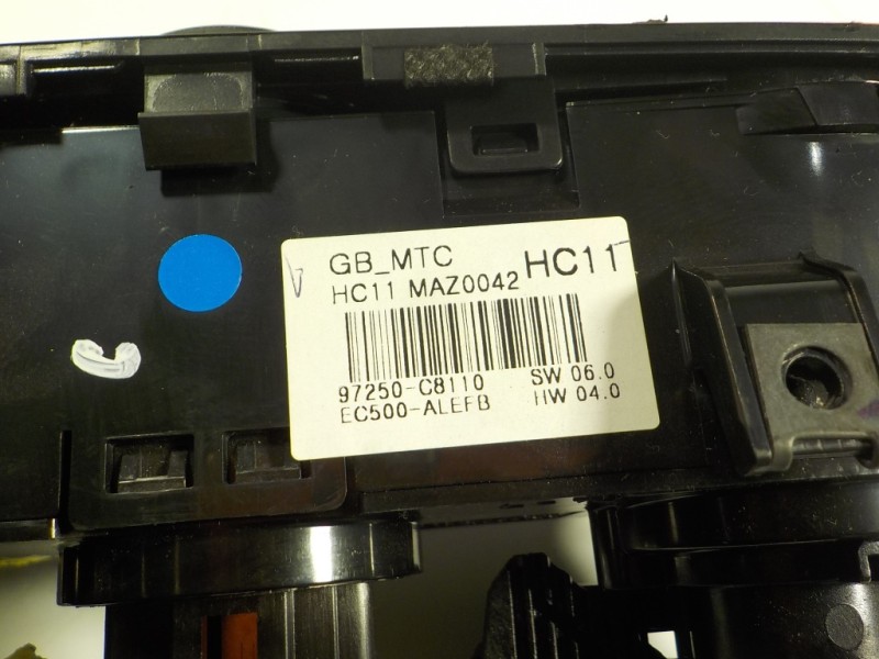 Recambio de mando calefaccion / aire acondicionado para hyundai i20 1.2 16v cat referencia OEM IAM 97250C8011SDH 97250C8110 