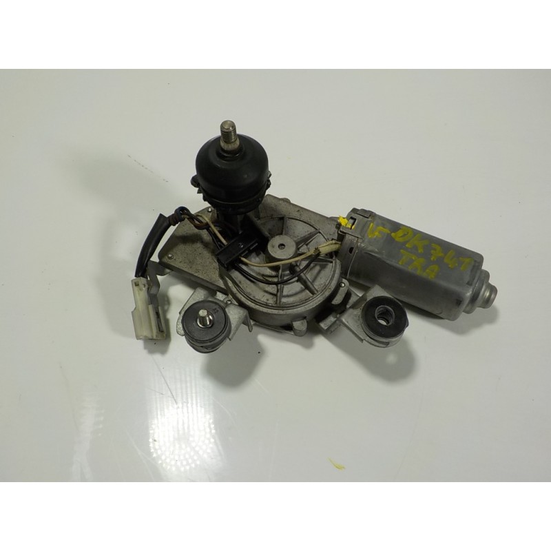 Recambio de motor limpia trasero para ssangyong rodius 2.7 turbodiesel cat referencia OEM IAM 8615021003 8615021003 