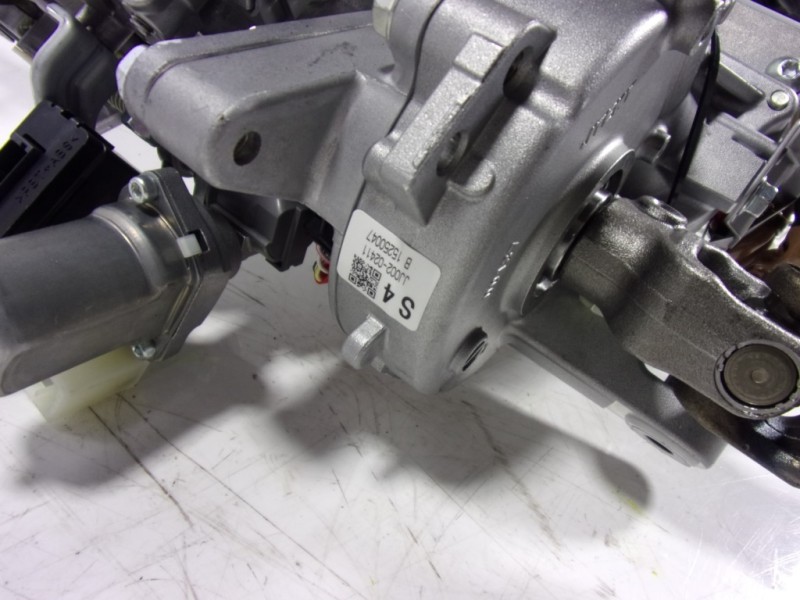 Recambio de columna direccion para lexus nx 300h 2wd referencia OEM IAM 4520A78060 JJ00202411 