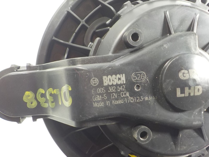 Recambio de motor calefaccion para hyundai i20 1.2 16v cat referencia OEM IAM 97126C8000  