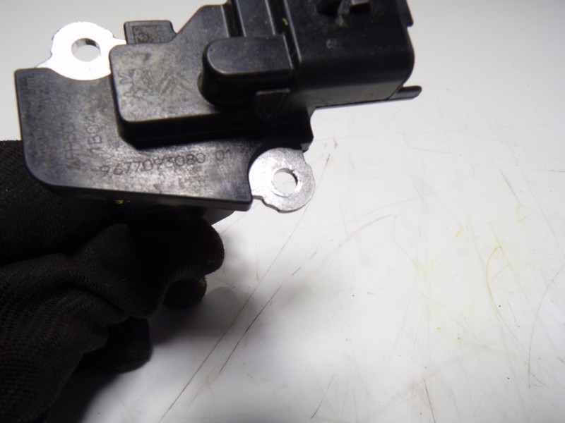 Recambio de caudalimetro para opel grandland x 1.5 cdti dpf referencia OEM IAM 9677093080 9677093080 