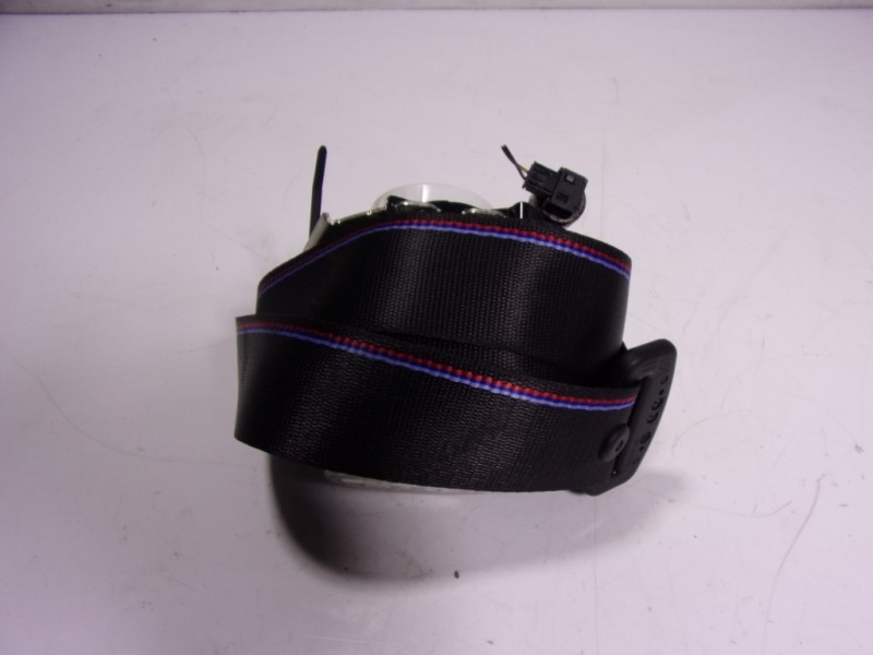 Recambio de cinturon seguridad trasero izquierdo para bmw ix3 referencia OEM IAM 72118076181 34133470 