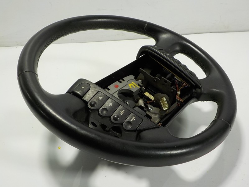 Recambio de volante para ssangyong rodius 2.7 turbodiesel cat referencia OEM IAM 4610121505 8592031000 