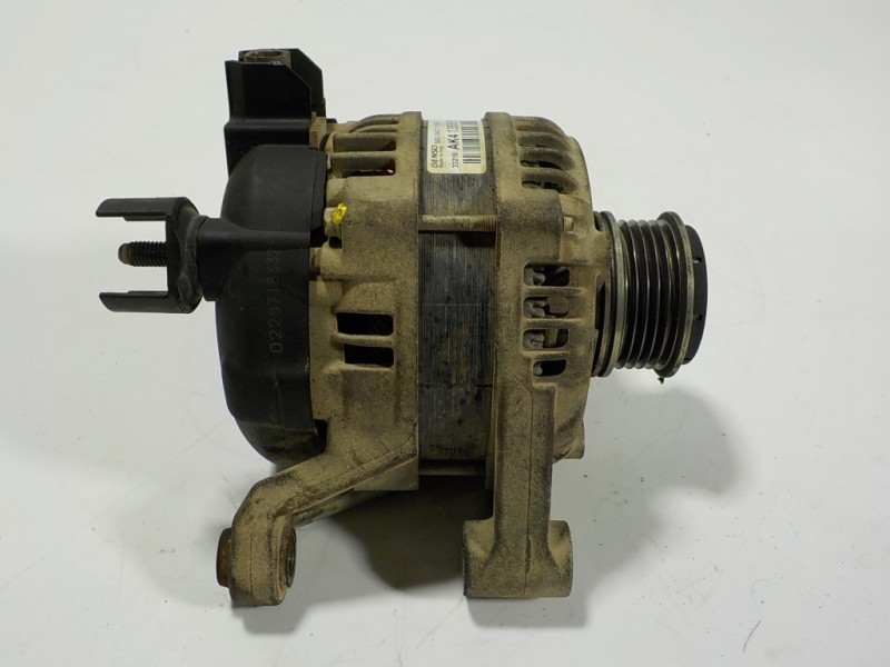 Recambio de alternador para opel corsa e 1.4 referencia OEM IAM 13585664 13585664 