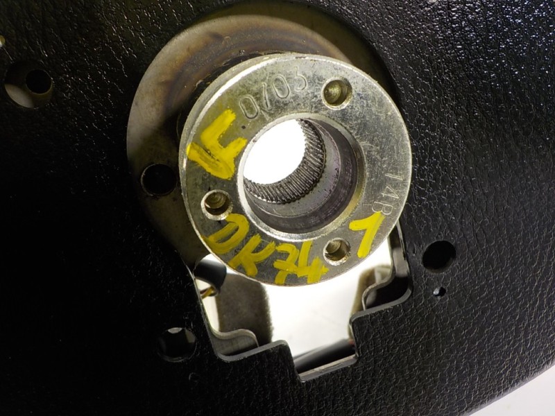 Recambio de volante para ssangyong rodius 2.7 turbodiesel cat referencia OEM IAM 4610121505 8592031000 