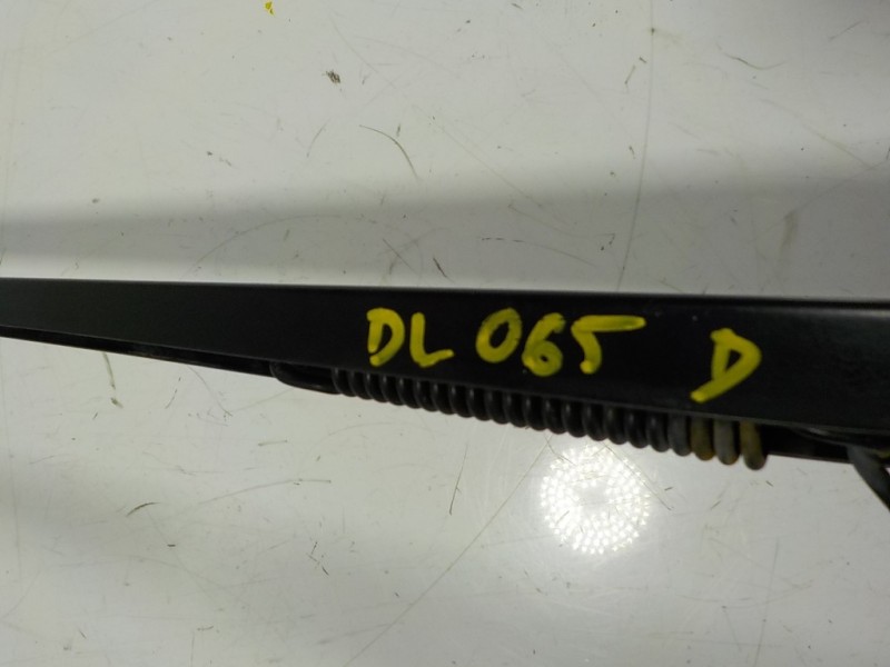 Recambio de brazo limpia delantero derecho para renault kadjar 1.2 tce energy referencia OEM IAM 288860455R  