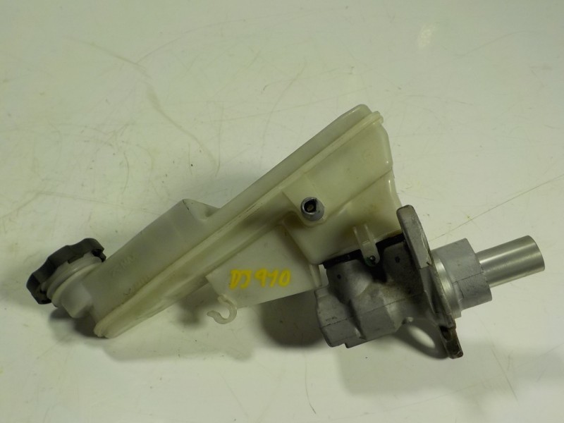 Recambio de bomba freno para opel astra k lim. 5türig 1.6 cdti dpf referencia OEM IAM 13486143  