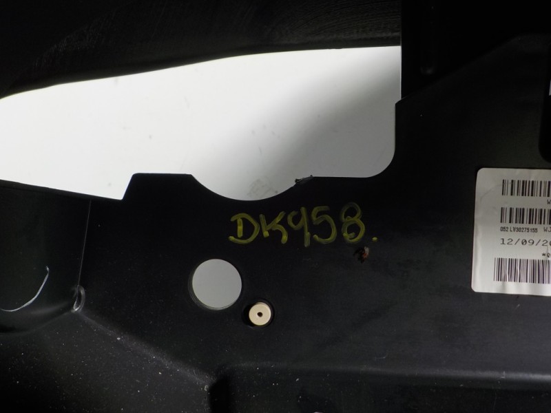 Recambio de salpicadero para seat arona 1.0 tsi referencia OEM IAM 6F1857003AF82V  6F0880204D