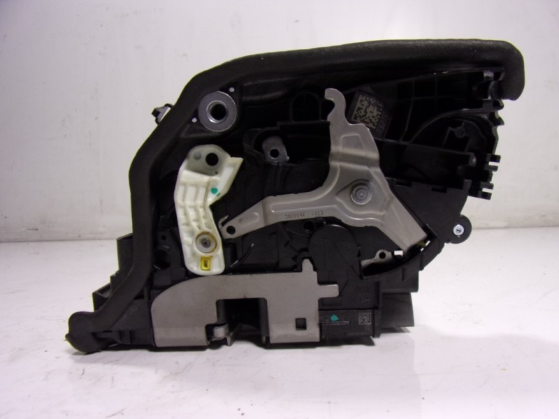 Recambio de cerradura puerta trasera izquierda para bmw ix3 referencia OEM IAM 51227473147 5122736278508 