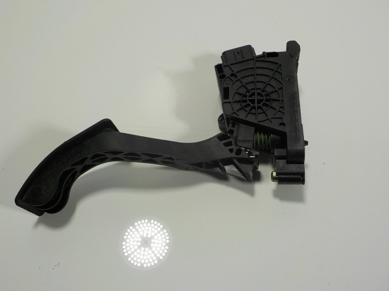 Recambio de potenciometro pedal para volkswagen t-cross 1.0 tsi referencia OEM IAM 2Q1723503 2Q1723503 