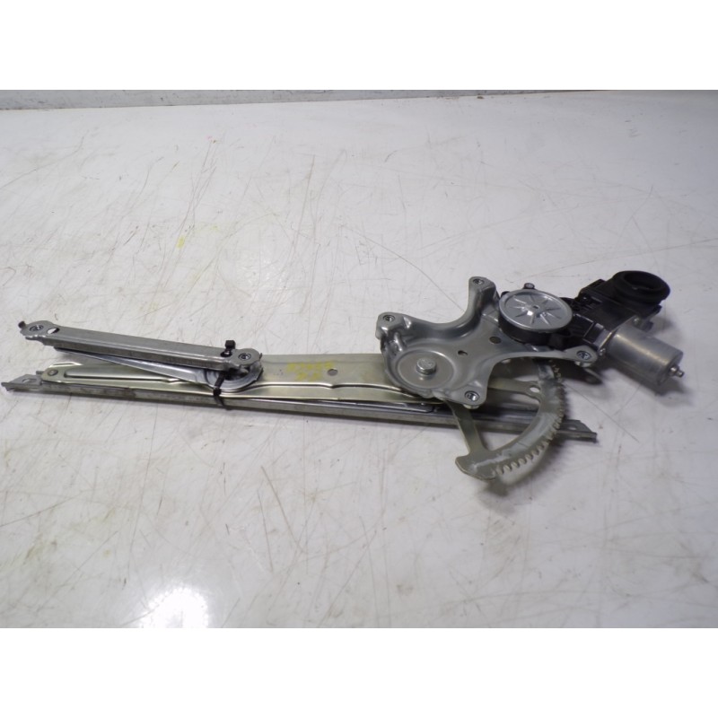 Recambio de elevalunas delantero derecho para lexus nx 300h 2wd referencia OEM IAM 6980178010 8571078011 0620204982