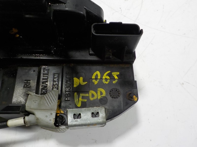 Recambio de cerradura puerta delantera derecha para renault kadjar 1.2 tce energy referencia OEM IAM 805004EA2A  