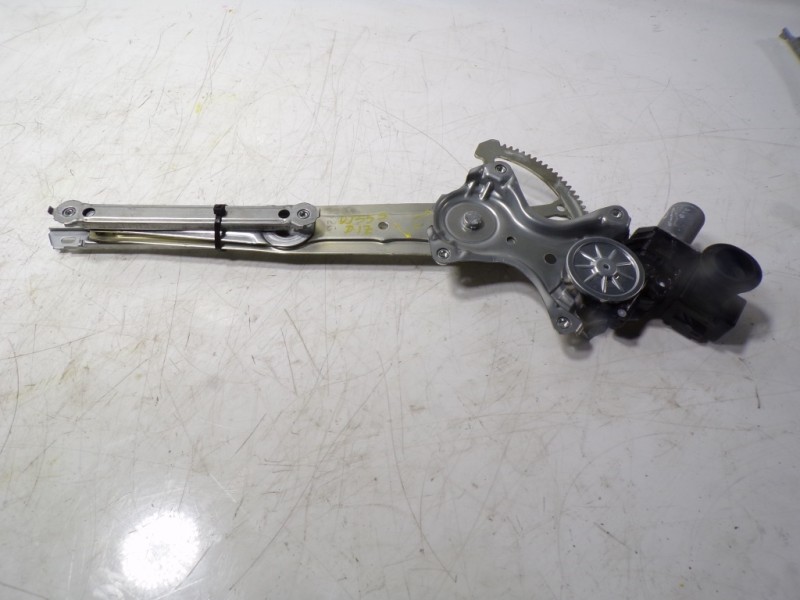 Recambio de elevalunas delantero izquierdo para lexus nx 300h 2wd referencia OEM IAM 6980278010 8572078011 0620204992