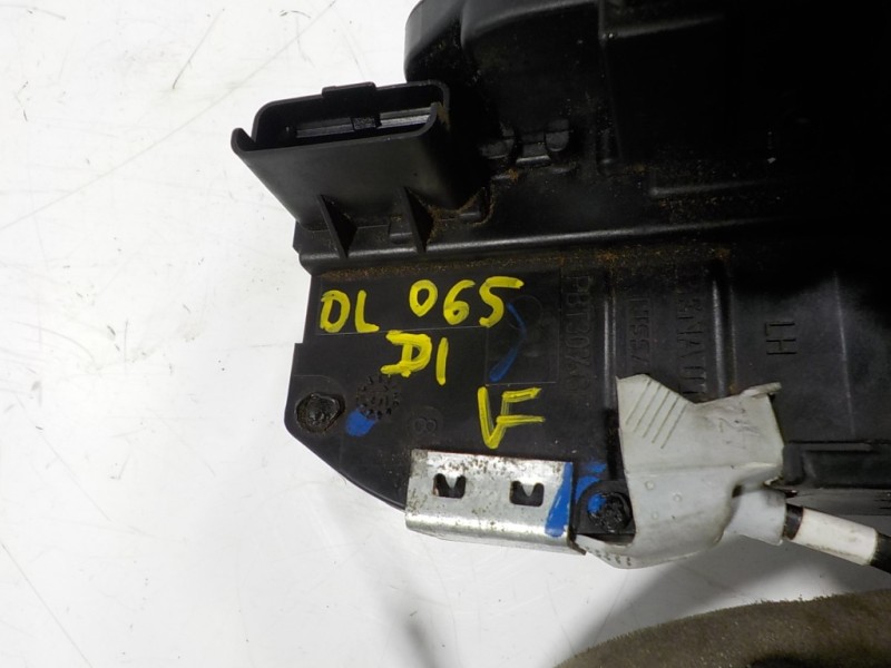 Recambio de cerradura puerta delantera izquierda para renault kadjar 1.2 tce energy referencia OEM IAM 805014EA2A  