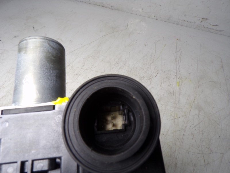 Recambio de elevalunas trasero izquierdo para lexus nx 300h 2wd referencia OEM IAM 6980278020 8572078021 