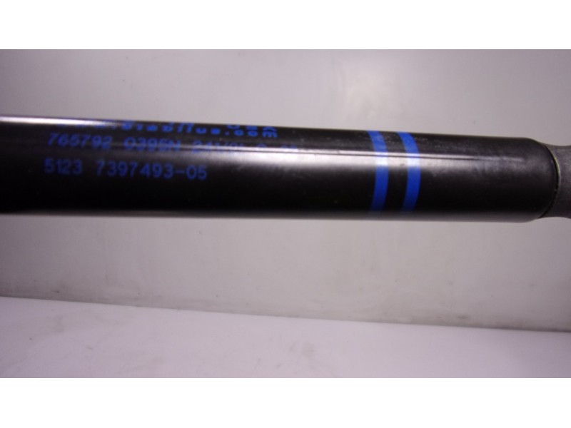 Recambio de amortiguador capot para bmw ix3 referencia OEM IAM 51237397493 51237397493 