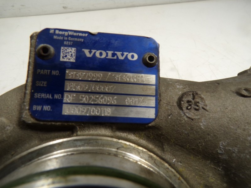 Recambio de turbocompresor para volvo xc60 momentum 2wd referencia OEM IAM  31397999 