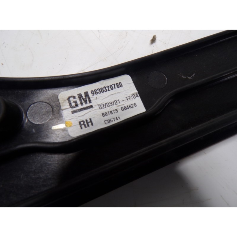 Recambio de elevalunas delantero derecho para opel grandland x 1.5 cdti dpf referencia OEM IAM 9815404080 9830320780 9830320780