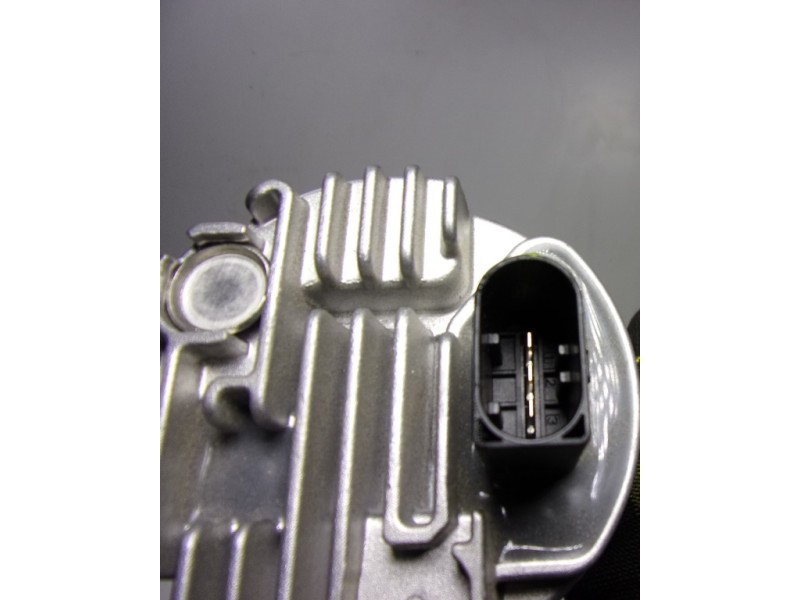 Recambio de bomba agua para bmw ix3 referencia OEM IAM 11515A30246 5A3024601 